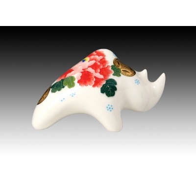 犇系列造型花器-雕金堆線金彩牡丹